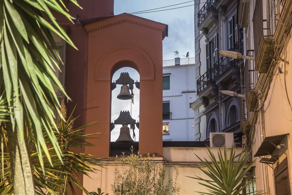 Napul'é Apartament Napoli Esterno foto