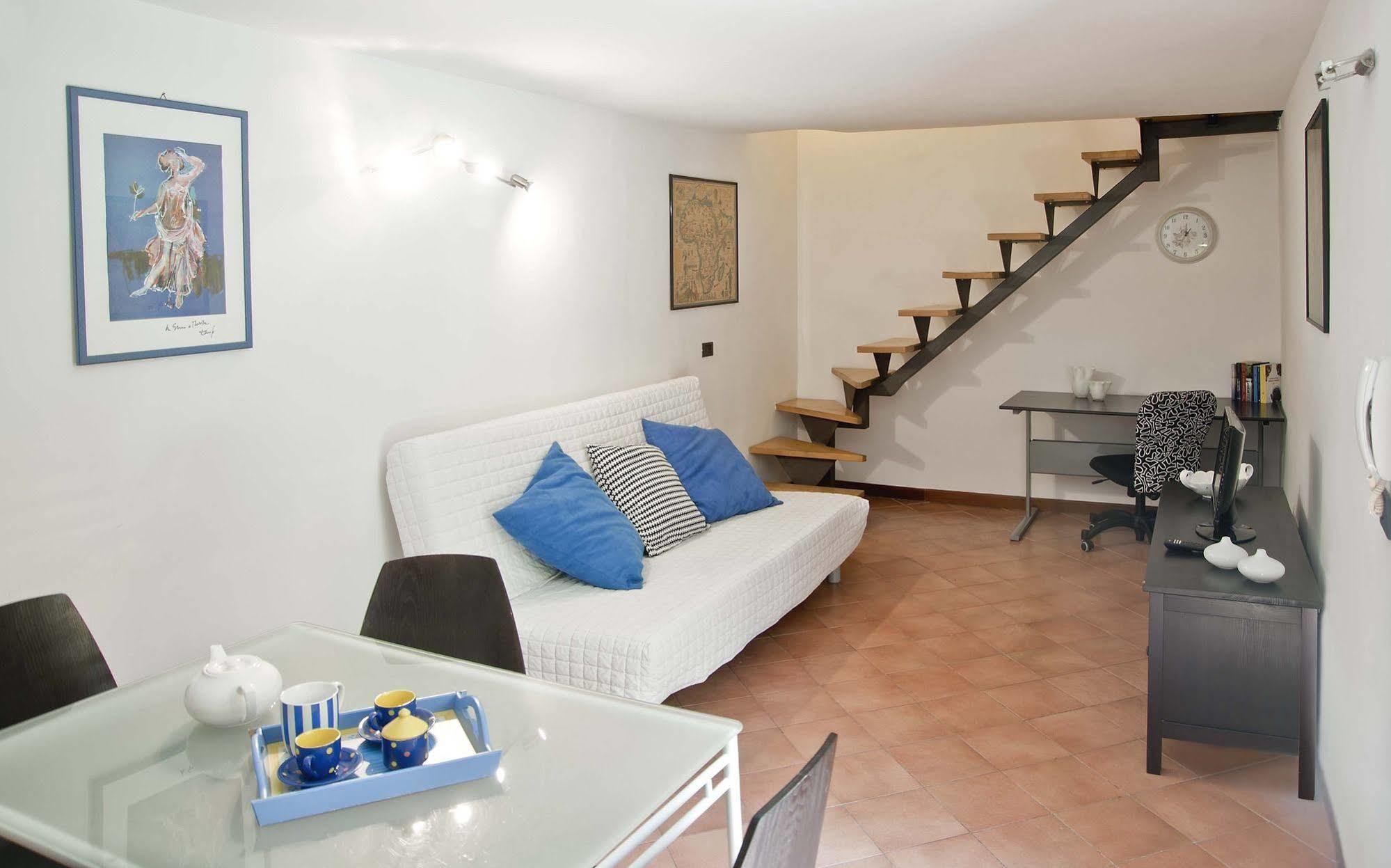 Napul'é Apartament Napoli Esterno foto