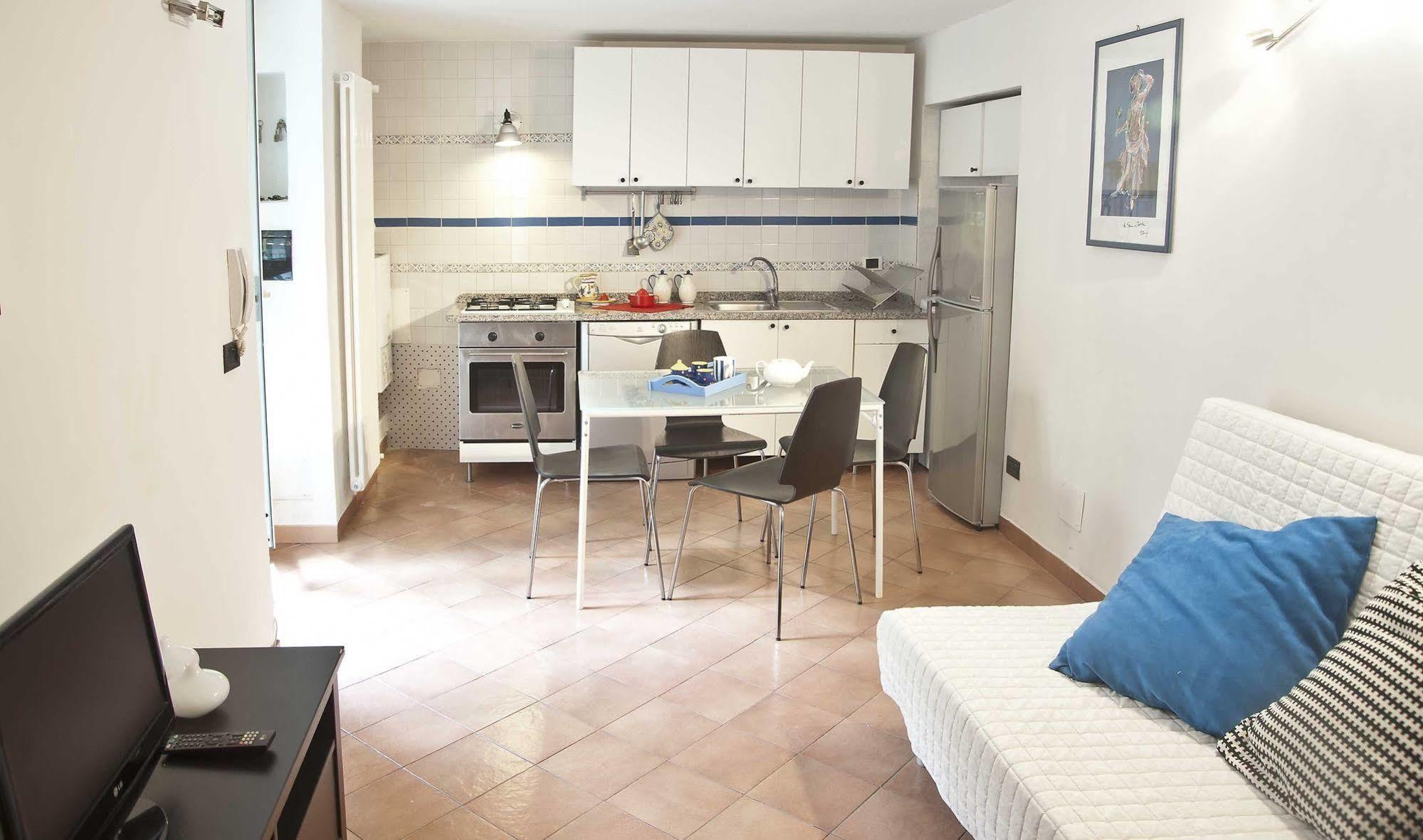 Napul'é Apartament Napoli Esterno foto